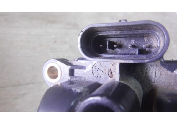 Катушка запалювання Renault Renault 1.2, Sandero, Logan, Clio 1-4, Kangoo, Modus, Thalia 2, Twingo 1-2, 8200702693, 8200734204